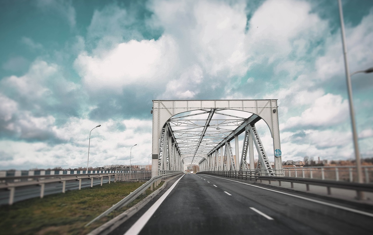 最新道路運(yùn)輸管理?xiàng)l例重塑行業(yè)生態(tài)，推動(dòng)高質(zhì)量發(fā)展